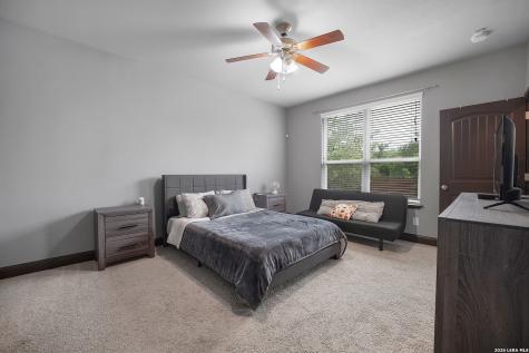 12102 Thomas Springs San Antonio TX 78254
