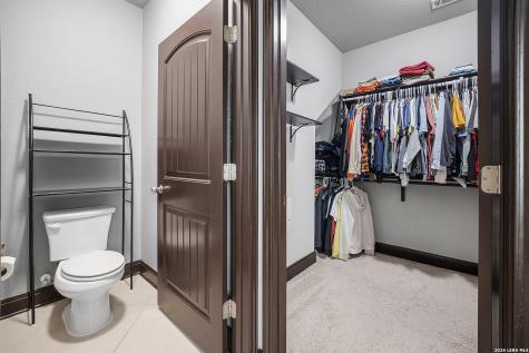 12102 Thomas Springs San Antonio TX 78254