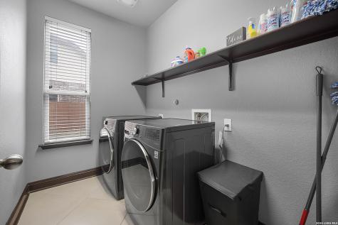 12102 Thomas Springs San Antonio TX 78254