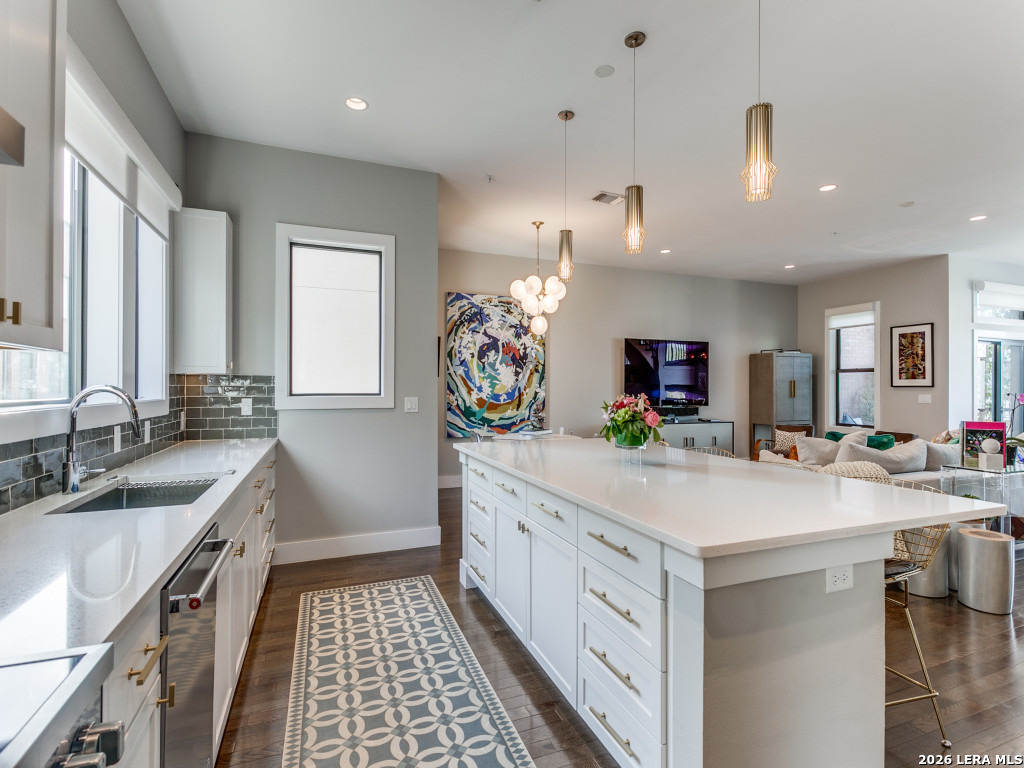 318 W Grayson Street San Antonio TX 78212
