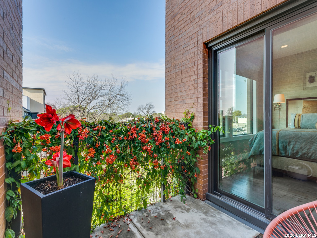 318 W Grayson Street San Antonio TX 78212