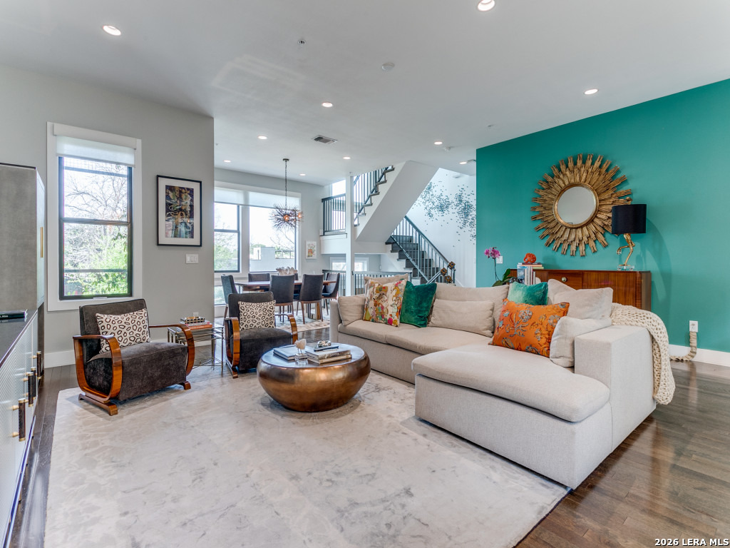 318 W Grayson Street San Antonio TX 78212