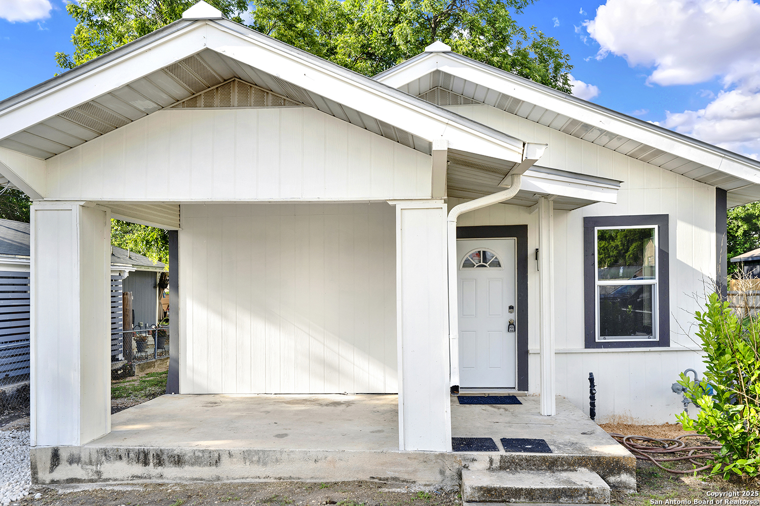 1426 E Carson Street San Antonio TX 78208