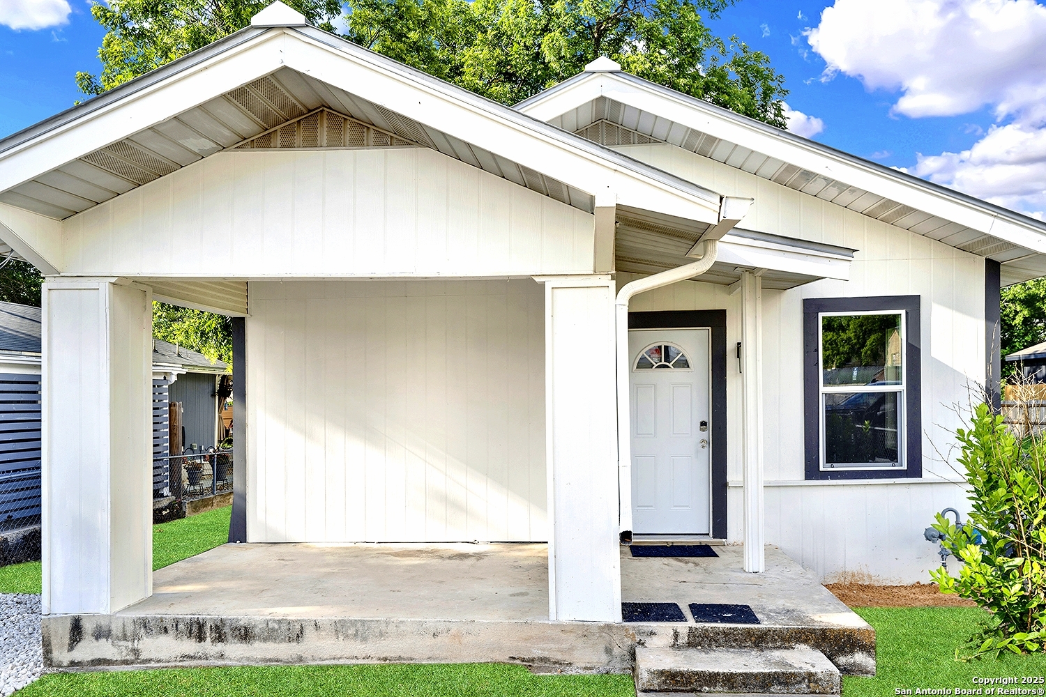 1426 E Carson Street San Antonio TX 78208