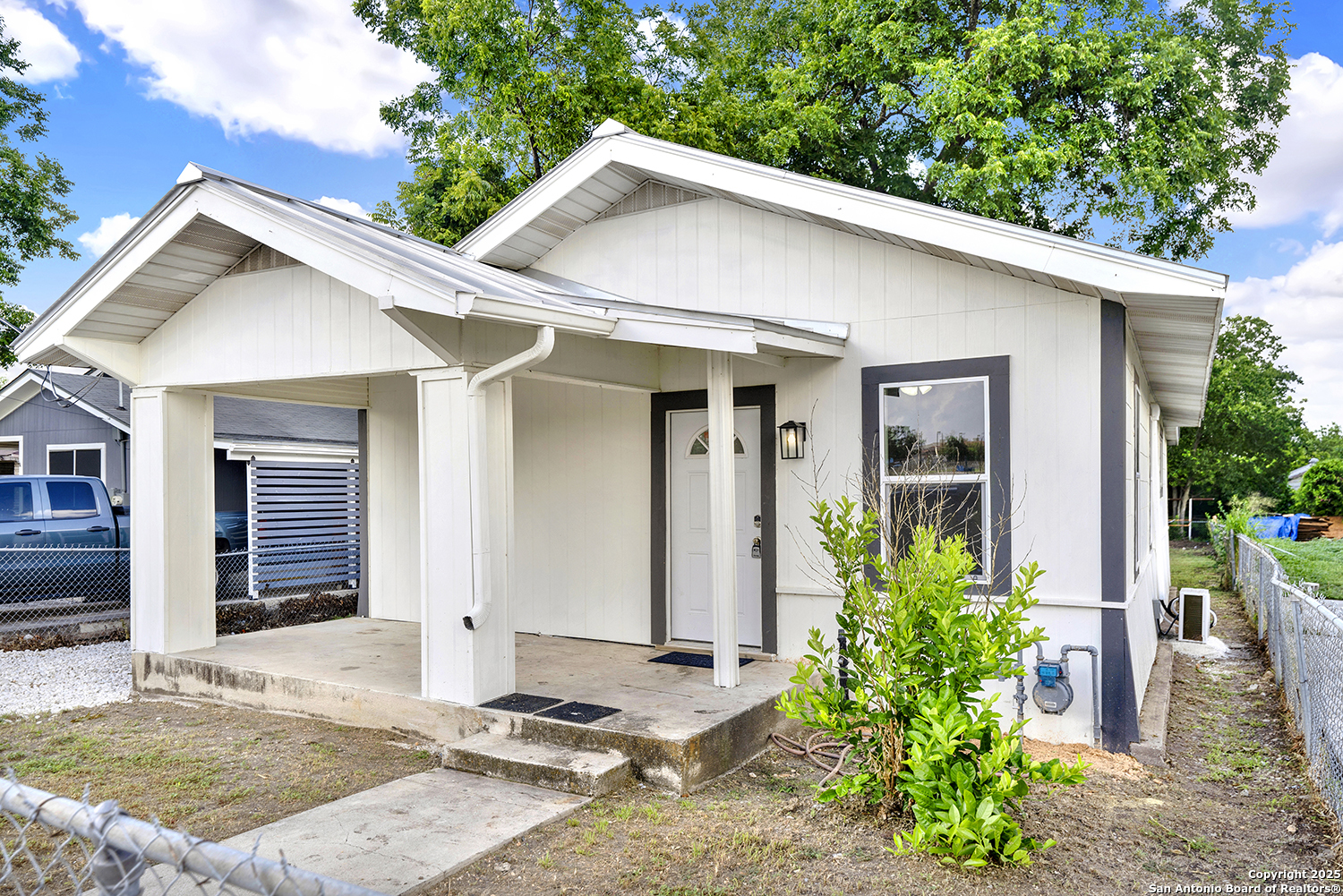 1426 E Carson Street San Antonio TX 78208