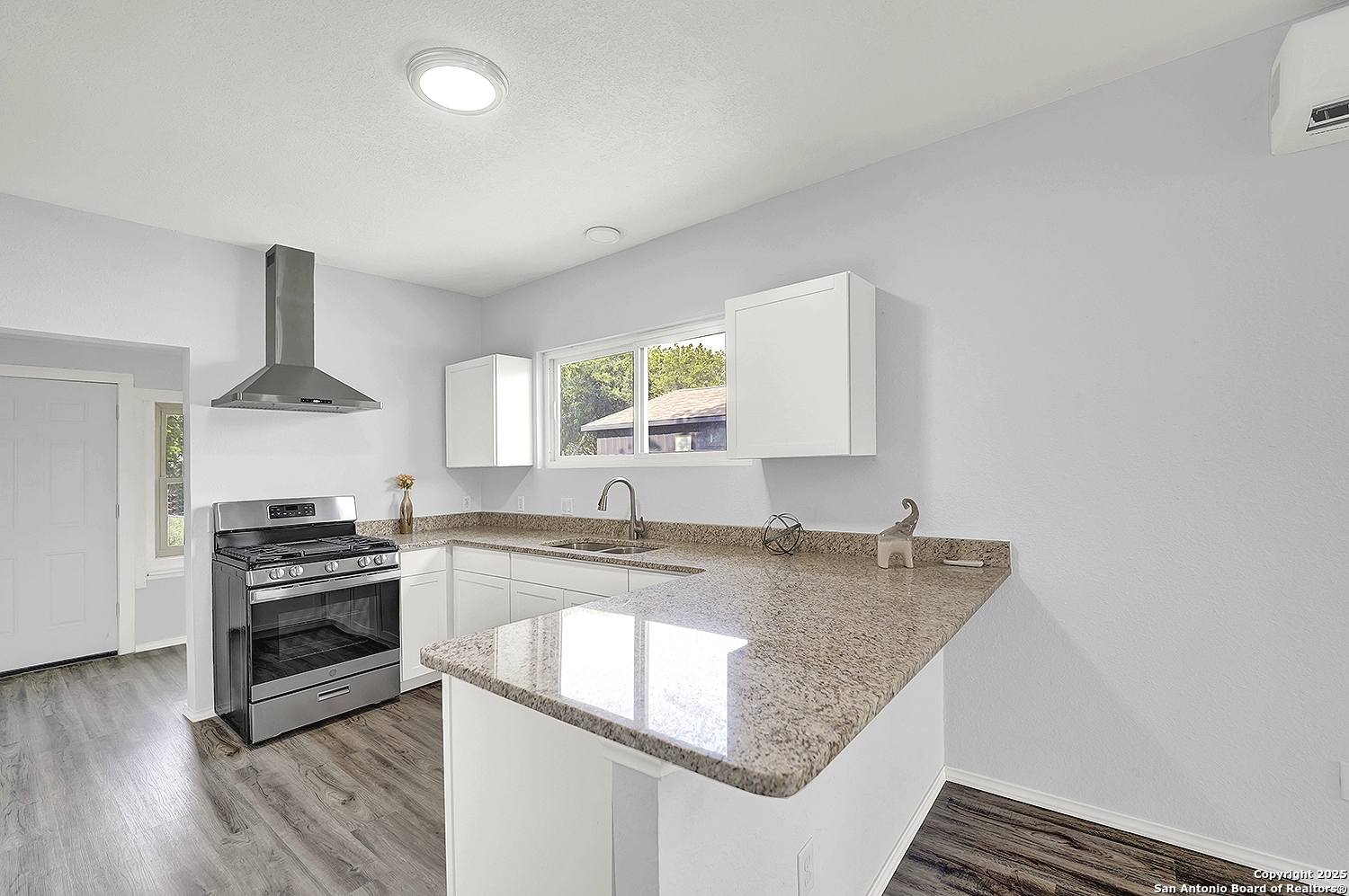 1426 E Carson Street San Antonio TX 78208