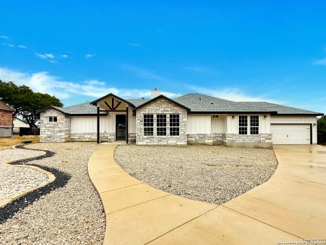 107 S Lon Price Blanco TX 78606