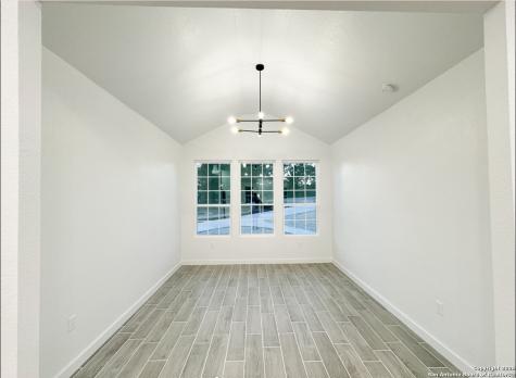 107 S Lon Price Blanco TX 78606