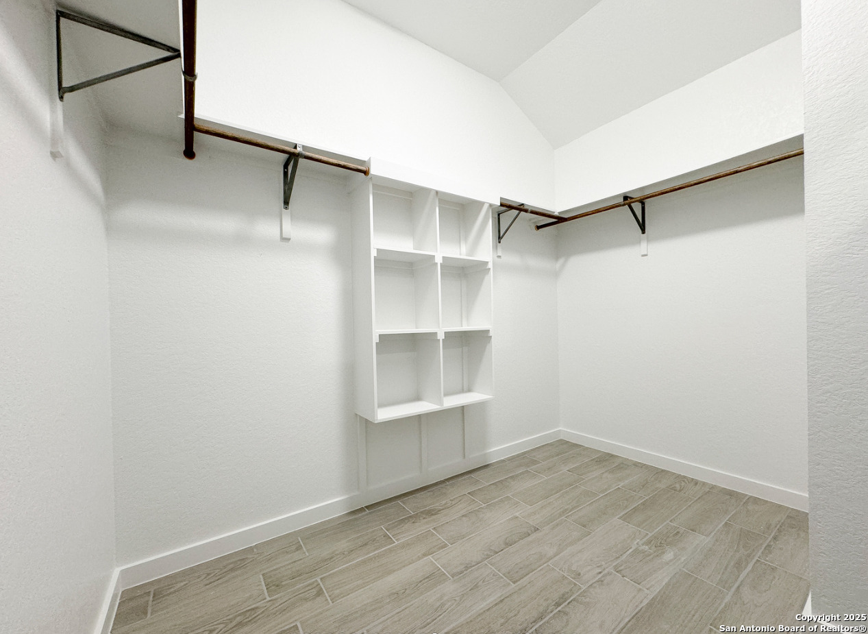107 S Lon Price Blanco TX 78606