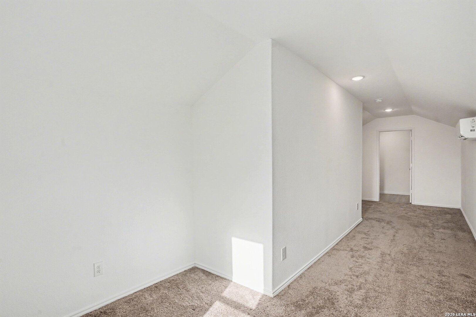 7048 Elm Cove San Antonio TX 78244