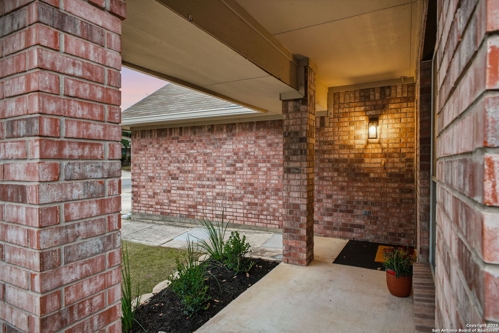 9347 Ingleton San Antonio TX 78245
