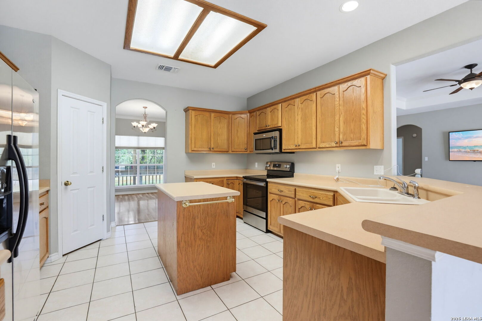 1220 Country View Dr., La Vernia TX 78121