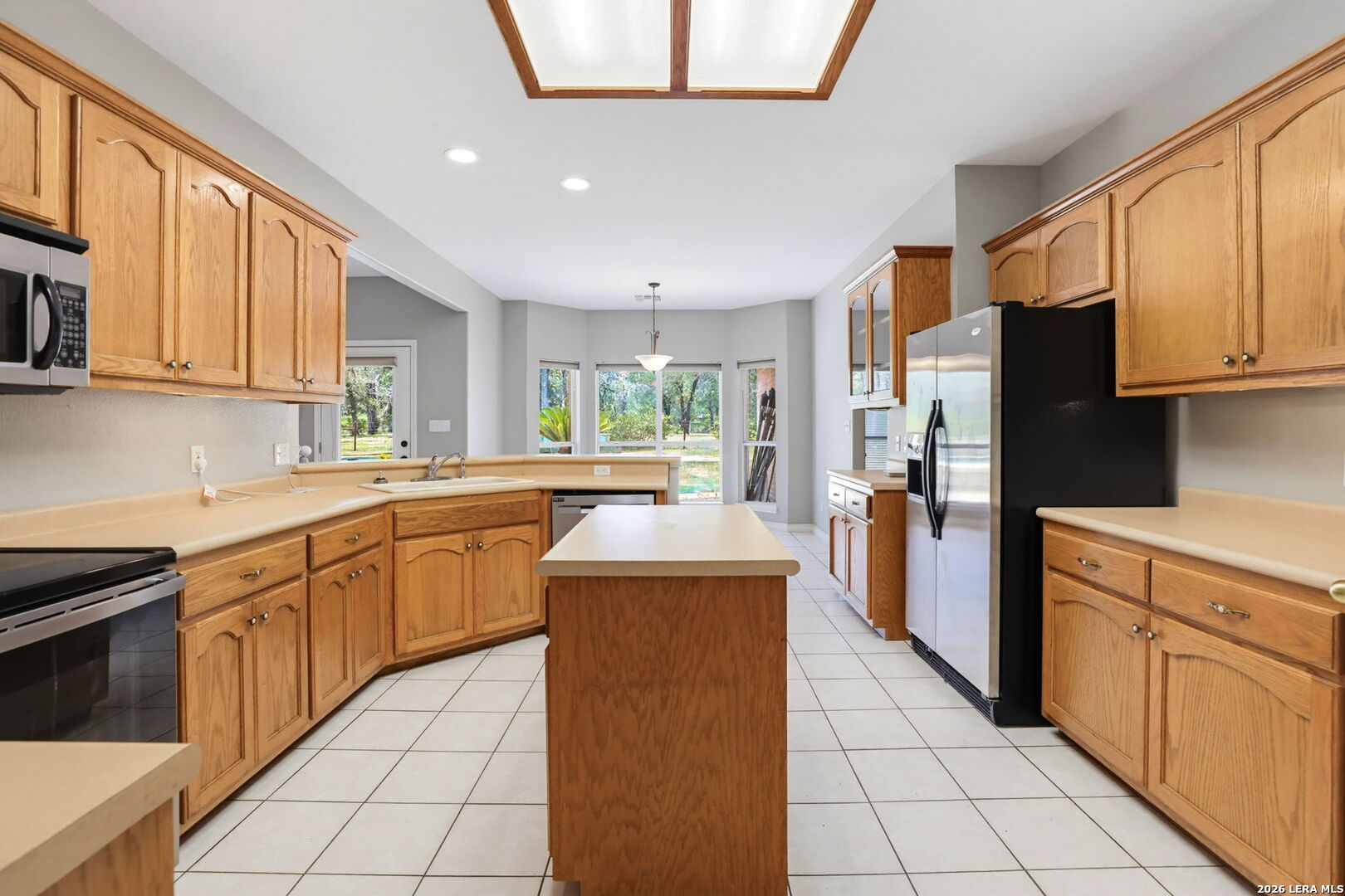 1220 Country View Dr., La Vernia TX 78121