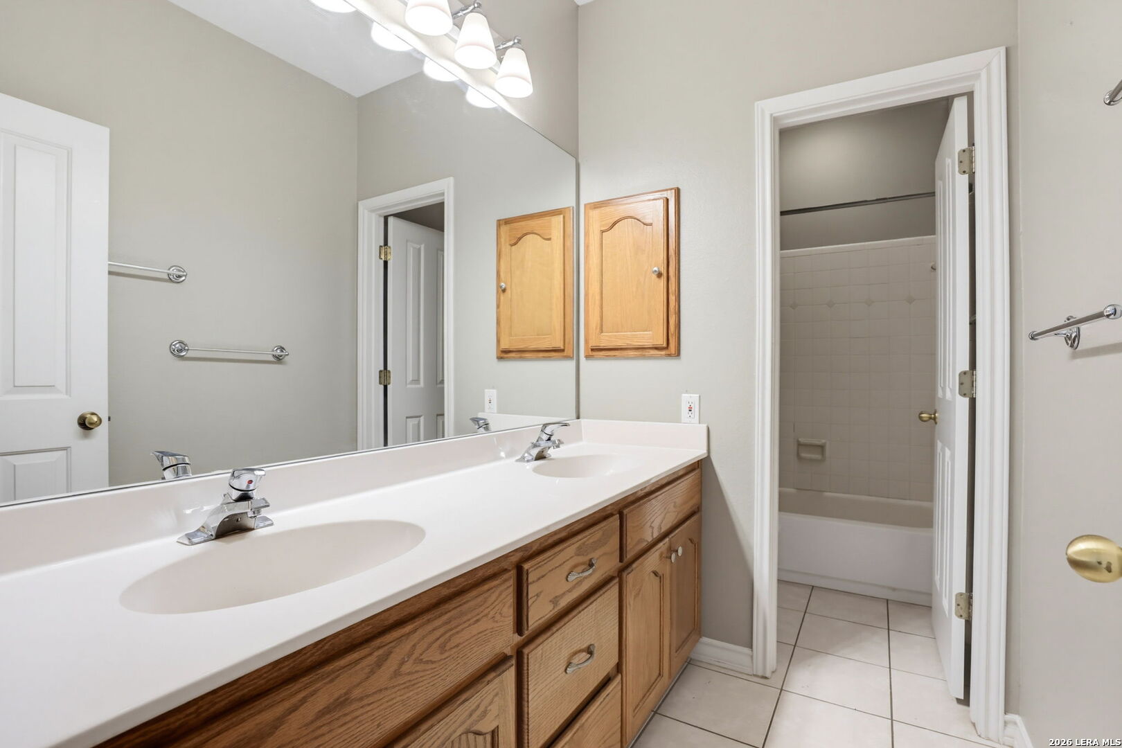 1220 Country View Dr., La Vernia TX 78121
