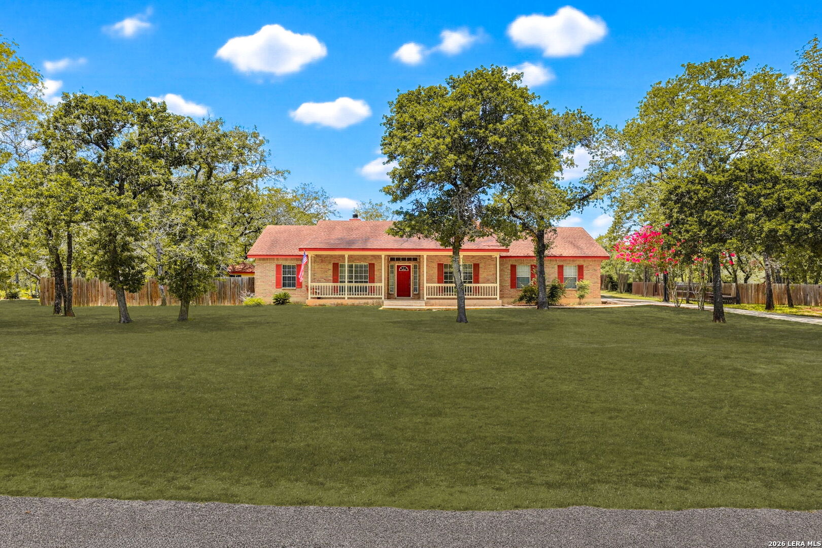 1220 Country View Dr., La Vernia TX 78121