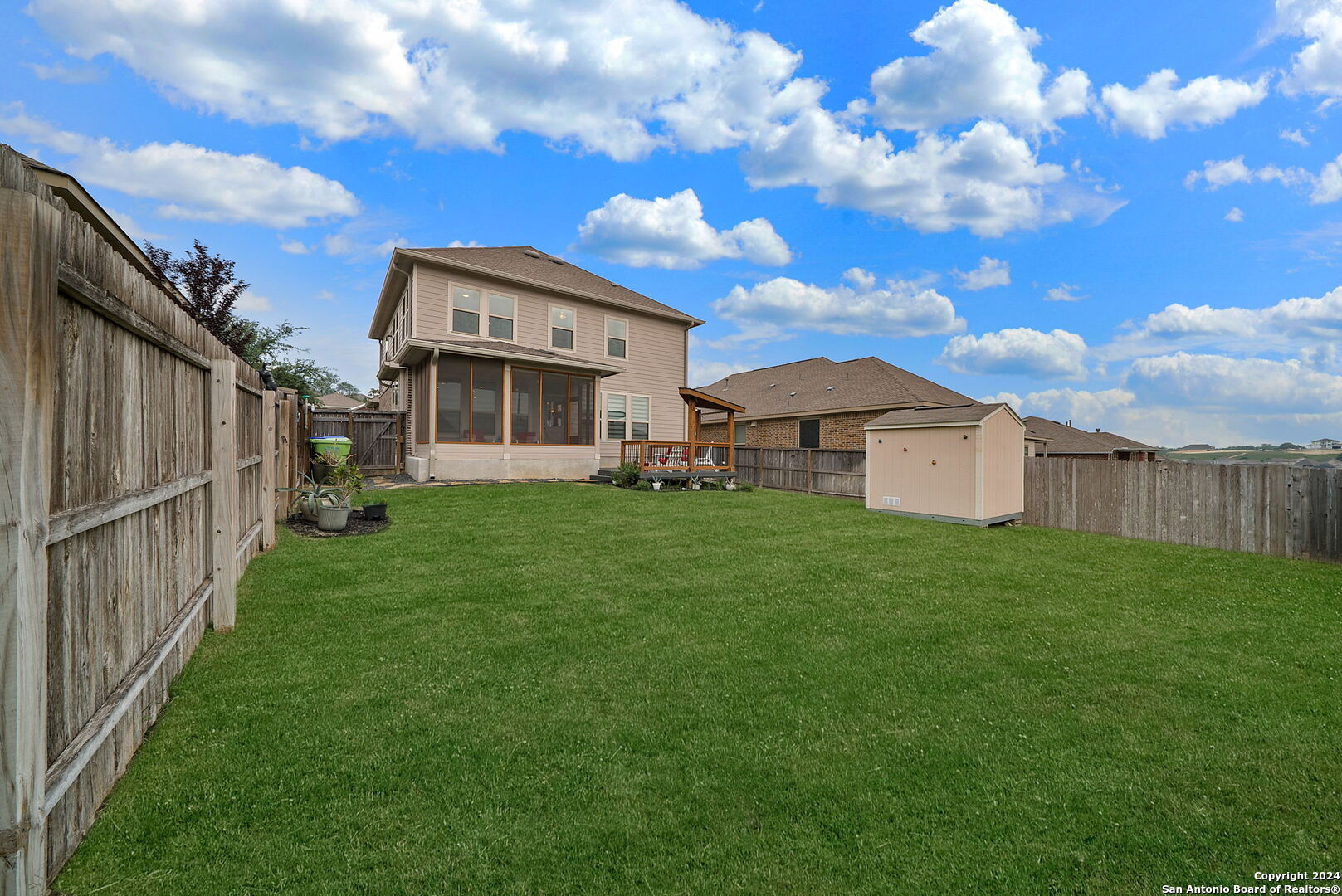2523 Golden Rain San Antonio TX 78245