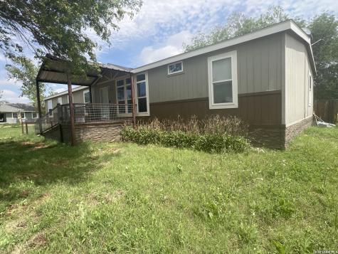 803 SE Railroad Street Other TX 76933