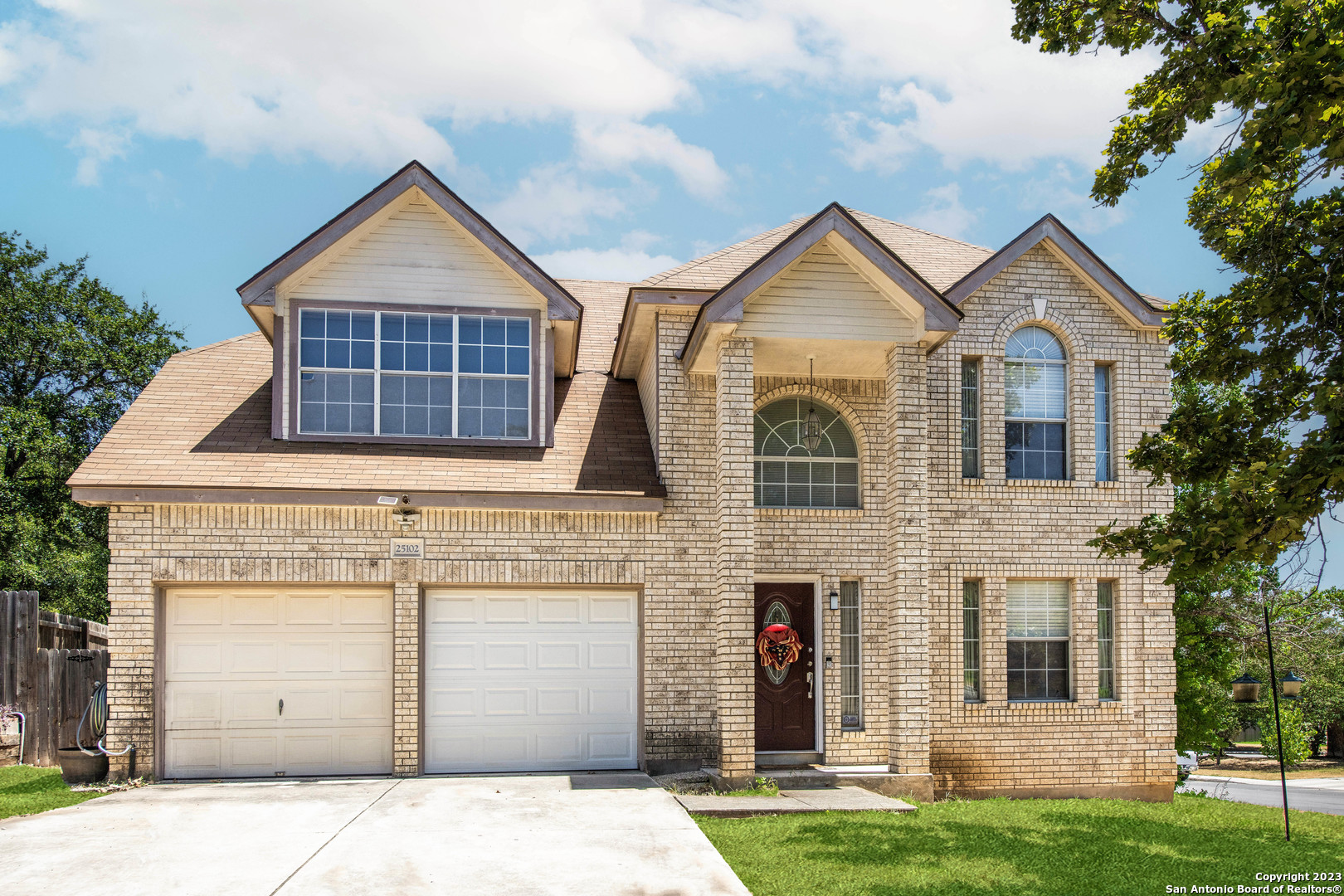 25102 Flaming Arrow San Antonio TX 78258