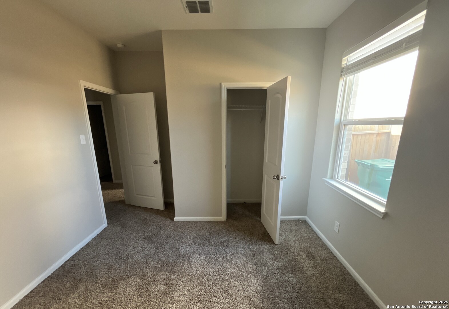 9311 Bennett Forest Converse TX 78109