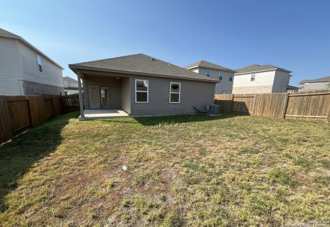 9311 Bennett Forest Converse TX 78109