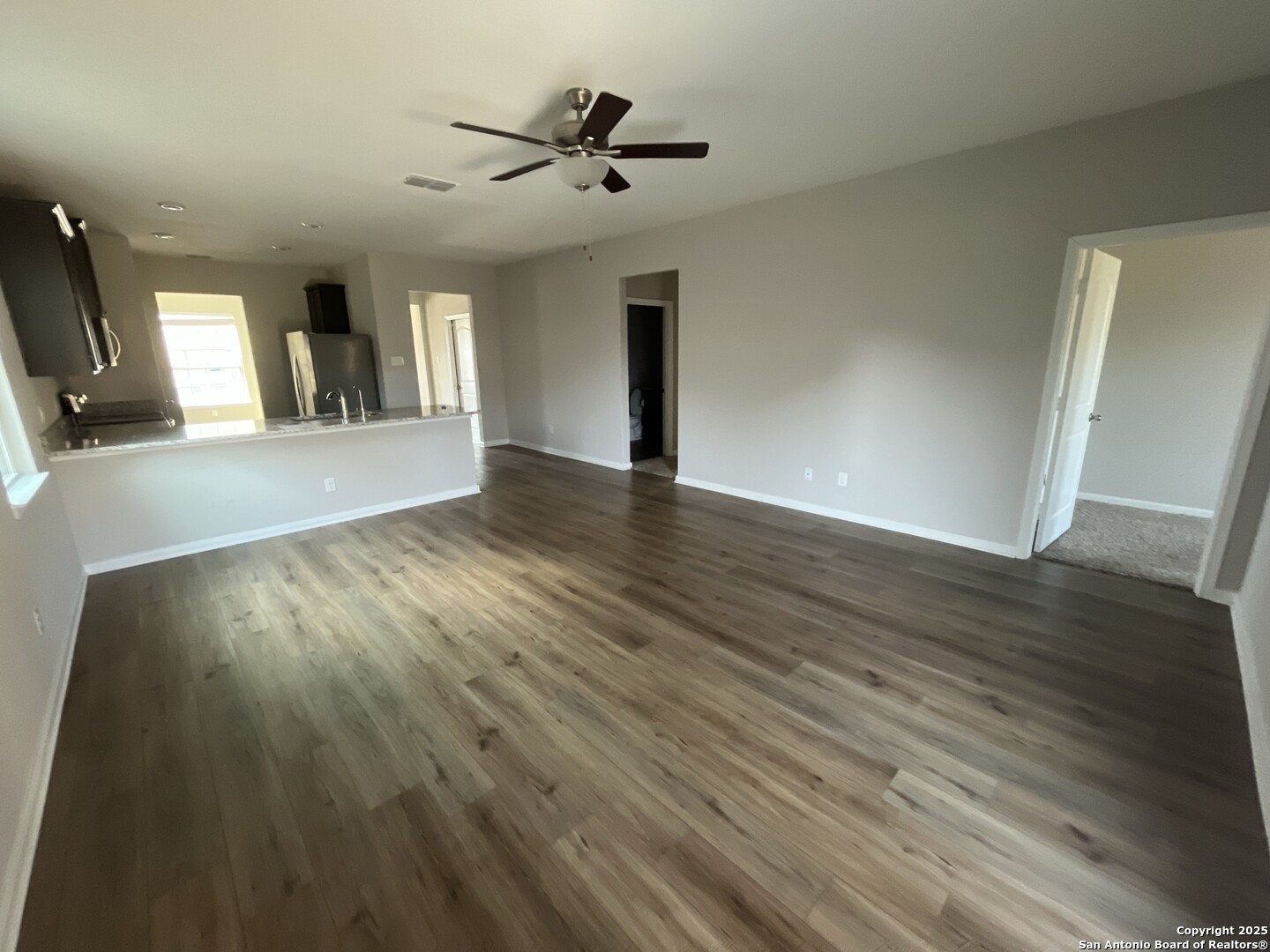 9311 Bennett Forest Converse TX 78109