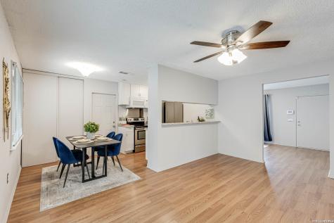 7925 Dry Canyon Trail Live Oak TX 78233