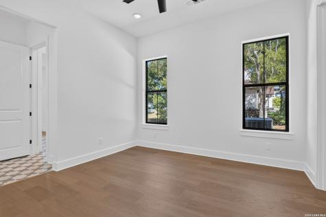 355 Curvatura New Braunfels TX 78132