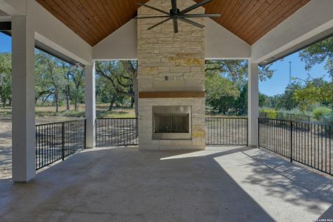 355 Curvatura New Braunfels TX 78132