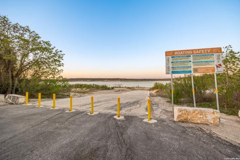 2633 Lakeview Drive Canyon Lake TX 78133