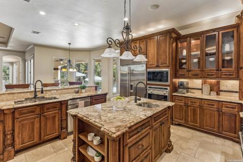 19810 Brandywine Cove Garden Ridge TX 78266
