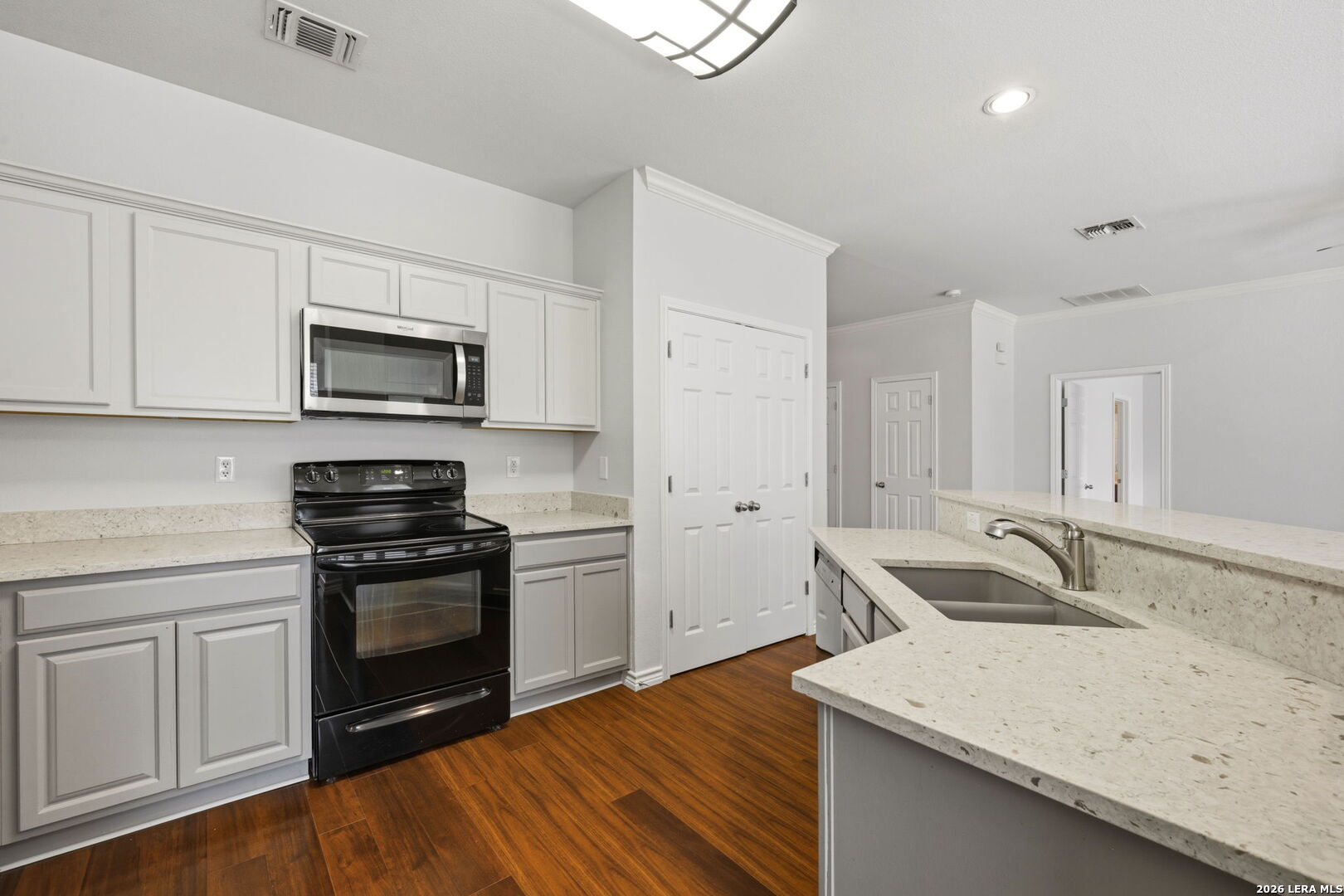 11815 Garden Gate San Antonio TX 78213