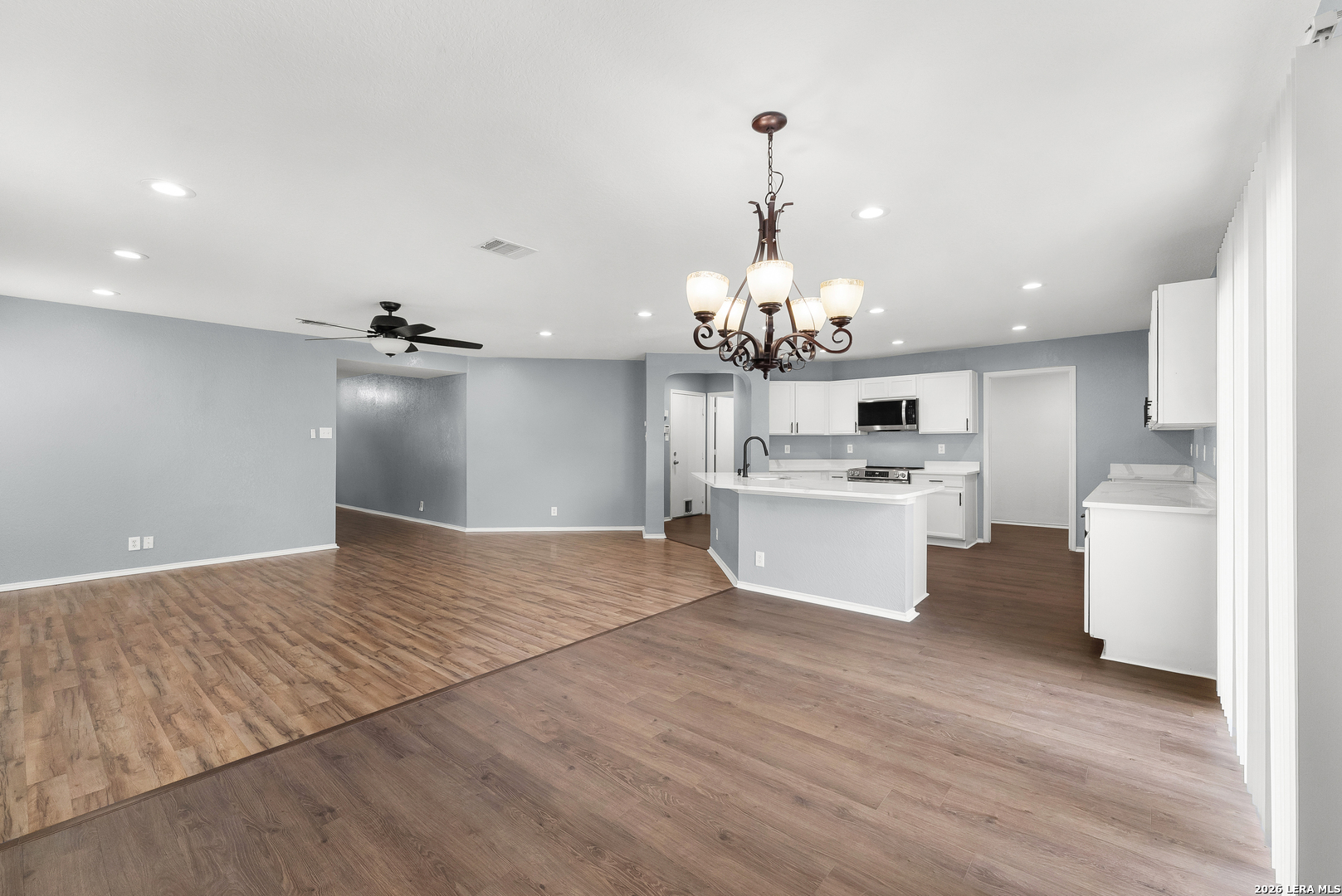 7738 Cedar Farm San Antonio TX 78239