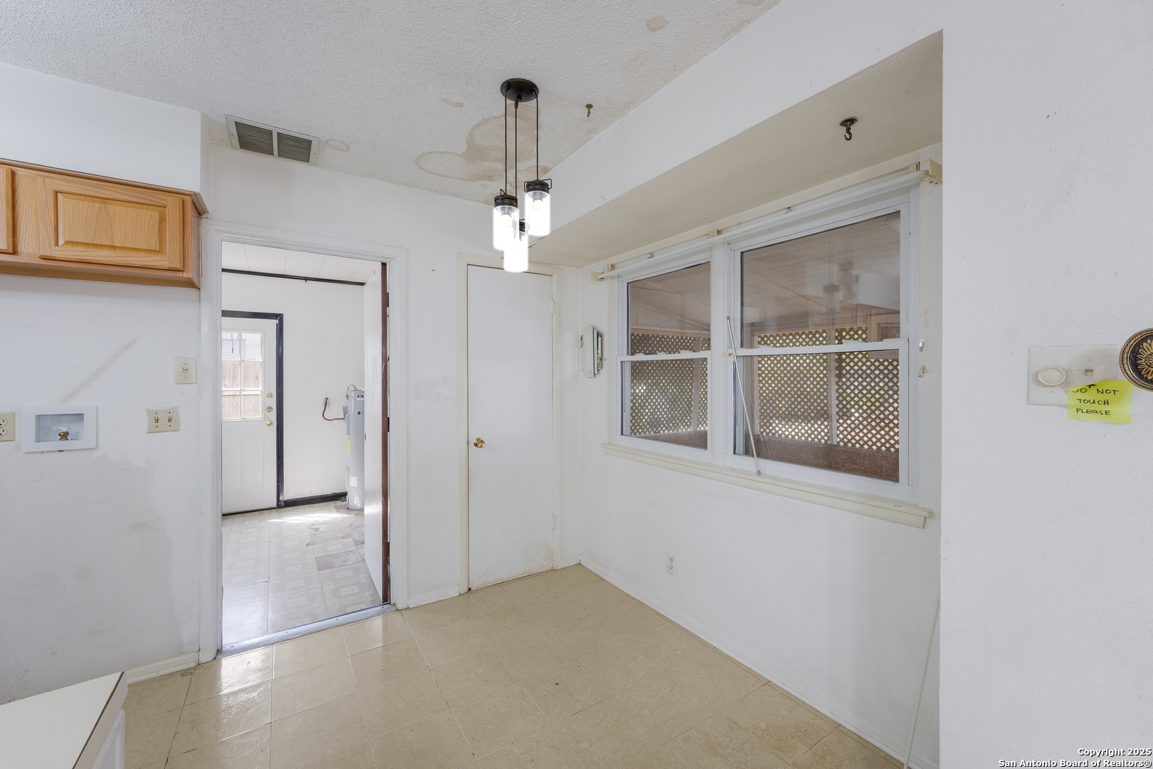 217 Beverly Schertz TX 78154
