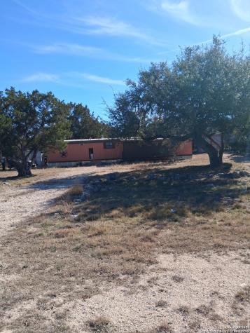 1064 Brook Valley Canyon Lake TX 78133