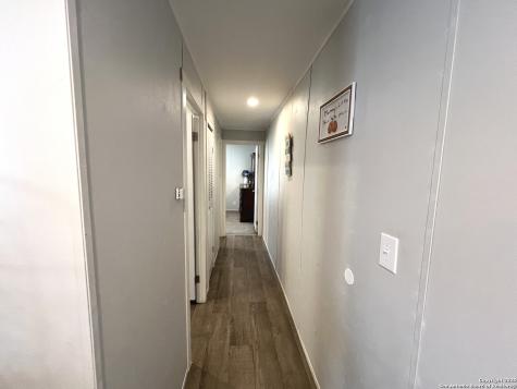 140 Teague Road Kerrville TX 78028