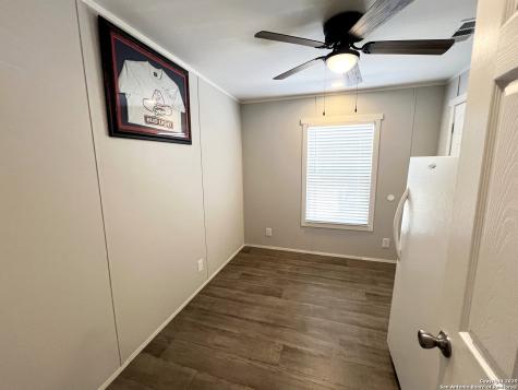 140 Teague Road Kerrville TX 78028