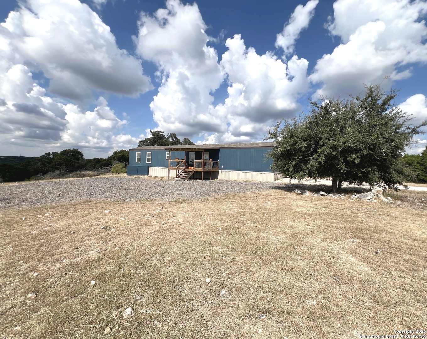 140 Teague Road Kerrville TX 78028