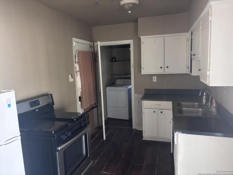 130 Eastwood San Antonio TX 78220