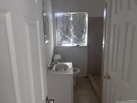 130 Eastwood San Antonio TX 78220