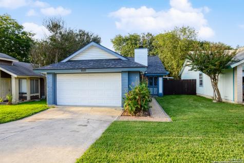 5507 Dashing Creek Street San Antonio TX 78247