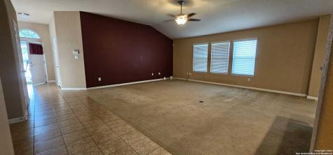 8307 White Mulberry San Antonio TX 78254