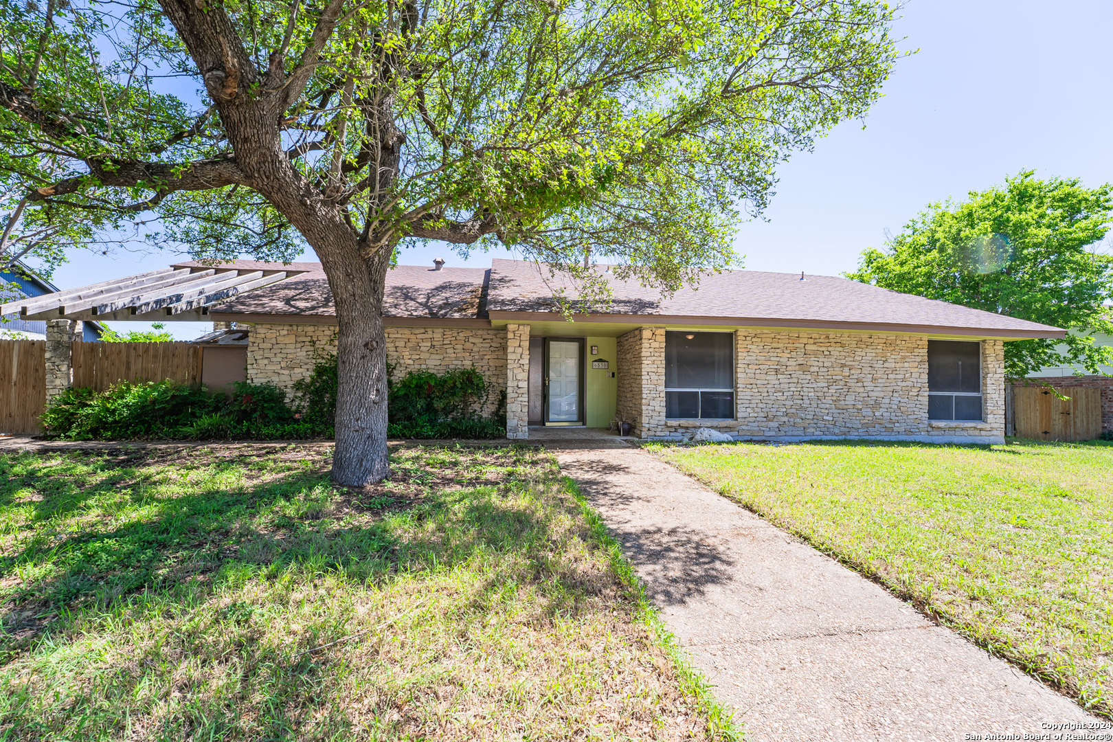 6530 Mission Hills Drive San Antonio TX 78244