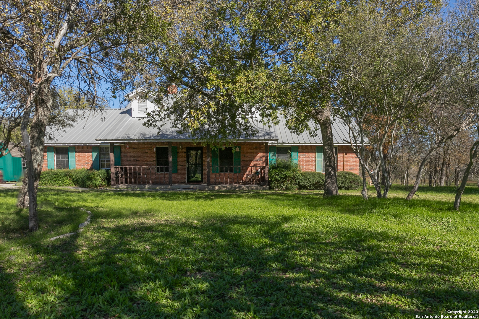 643 Deerwood Lane Marion TX 78124