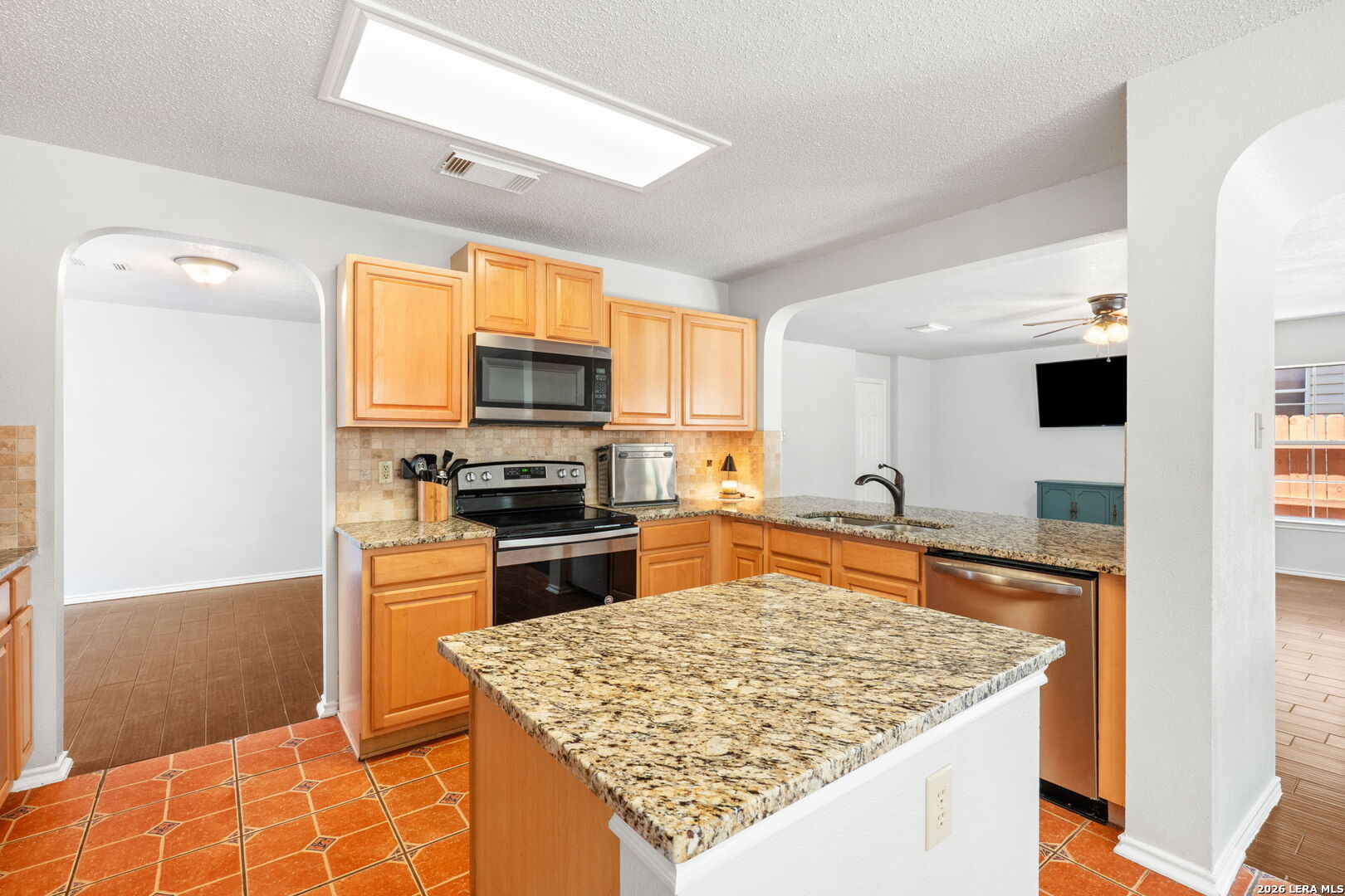10214 Wilderness Gap San Antonio TX 78254