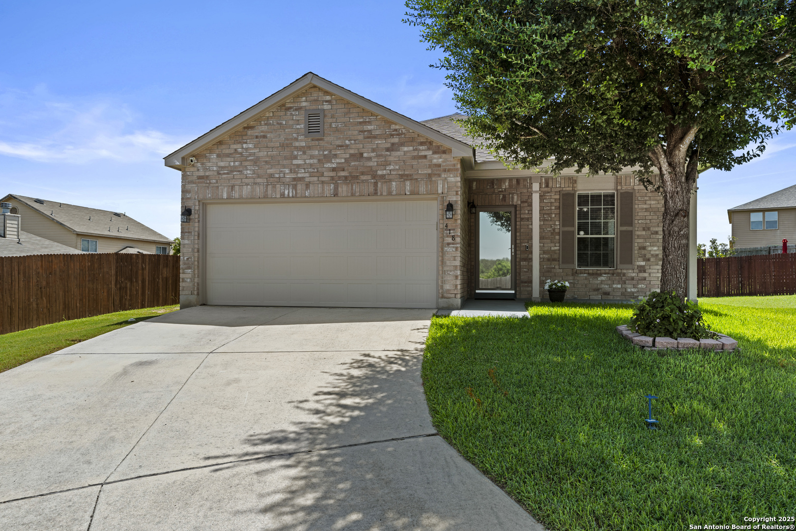 418 Palma Noce San Antonio TX 78253
