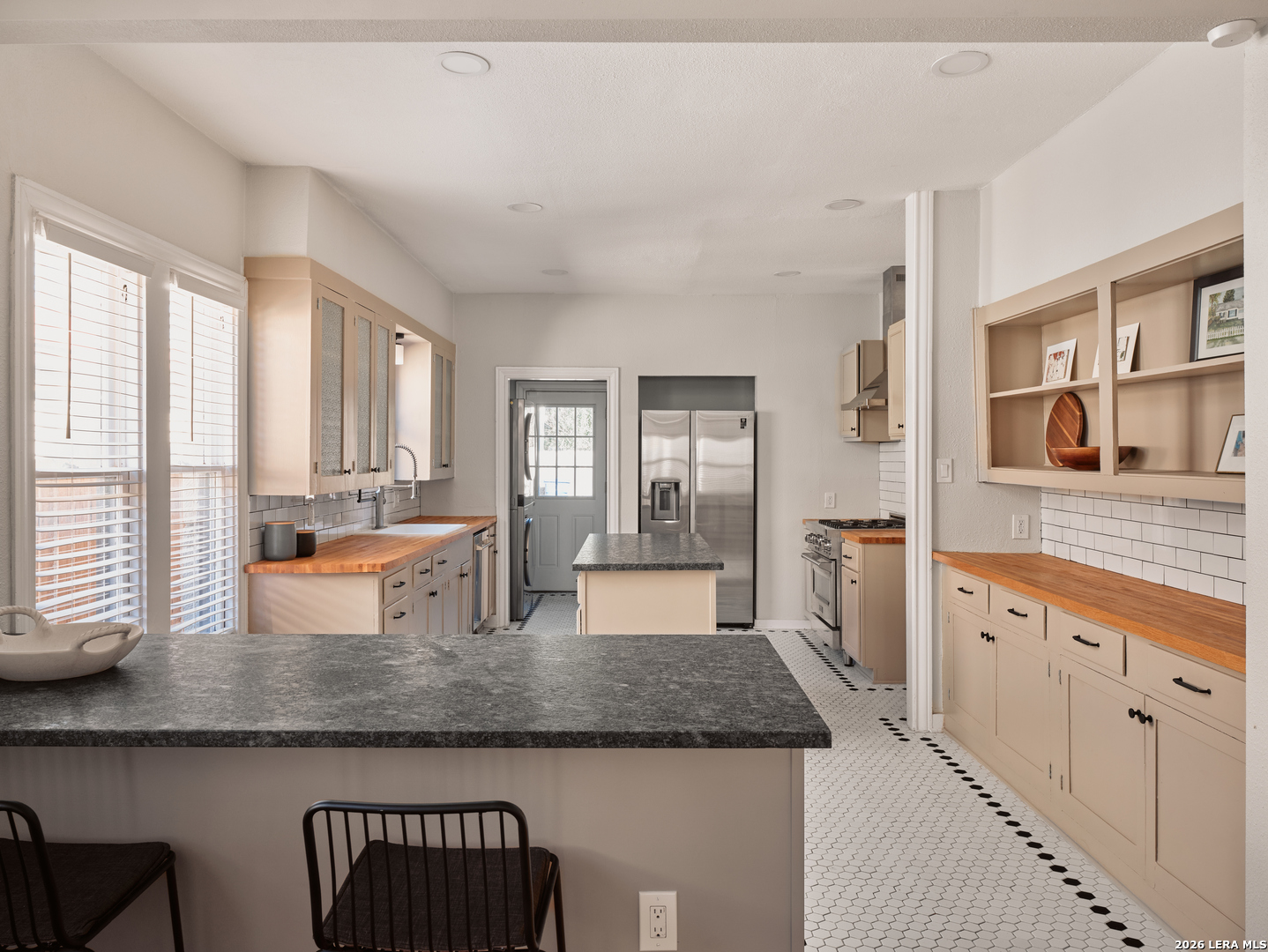 531 Donaldson Avenue San Antonio TX 78201
