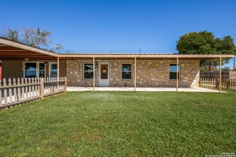120 Westwood Drive Comfort TX 78013