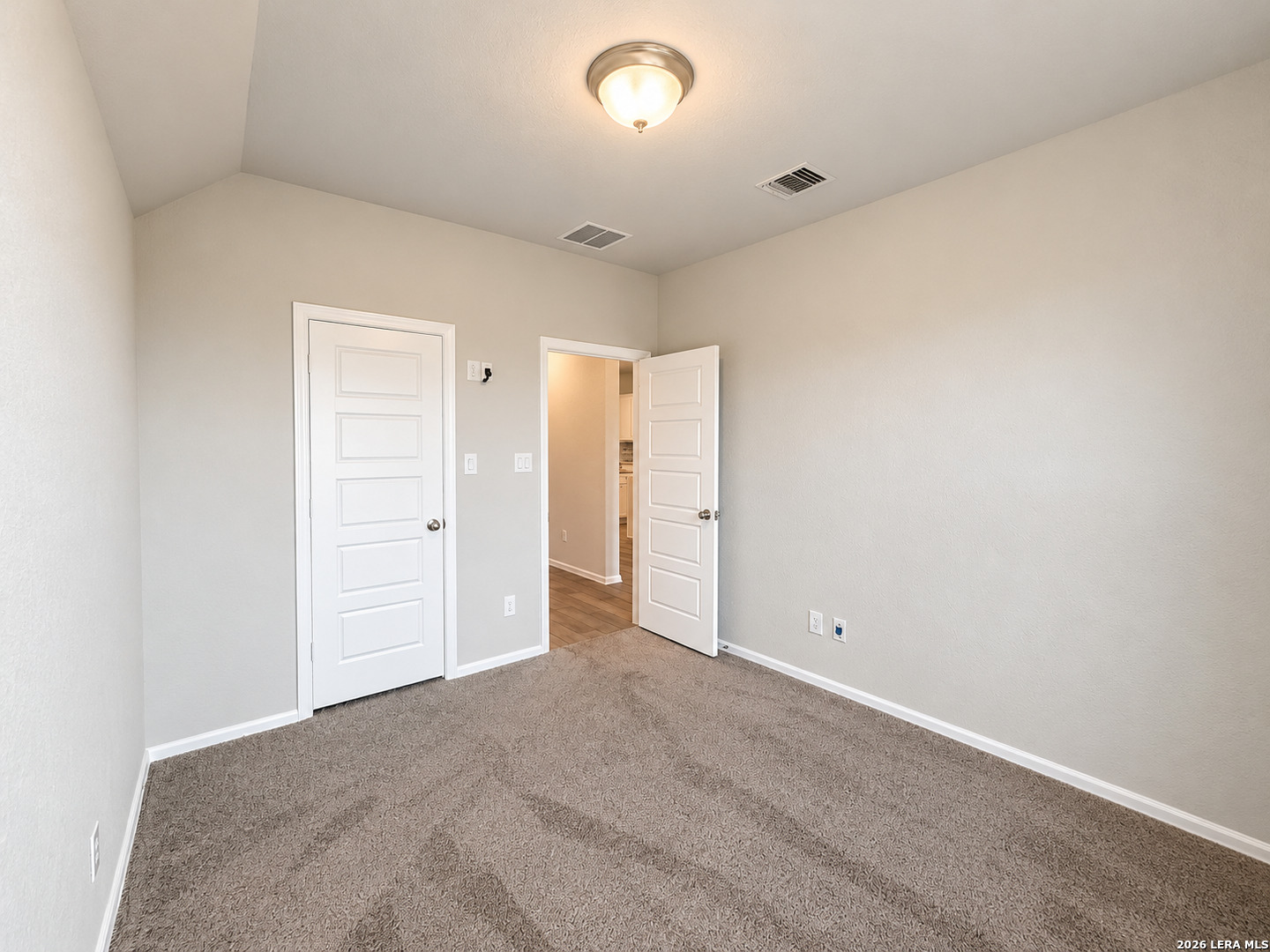 2810 High Castle San Antonio TX 78245