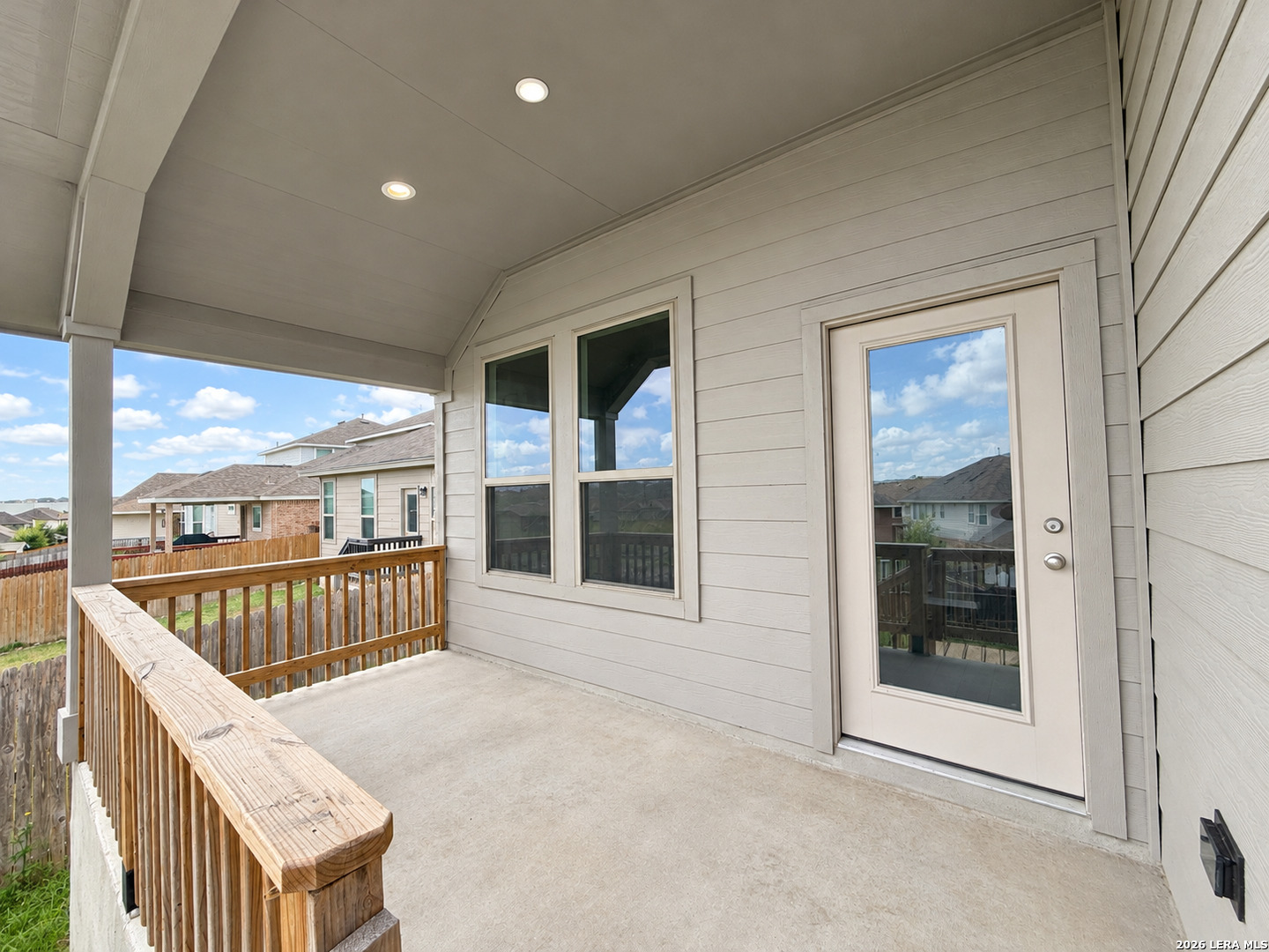 2810 High Castle San Antonio TX 78245
