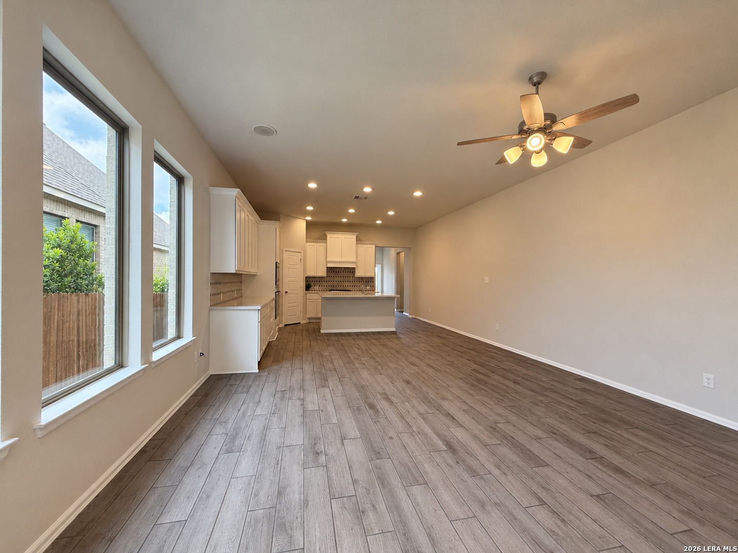 2810 High Castle San Antonio TX 78245